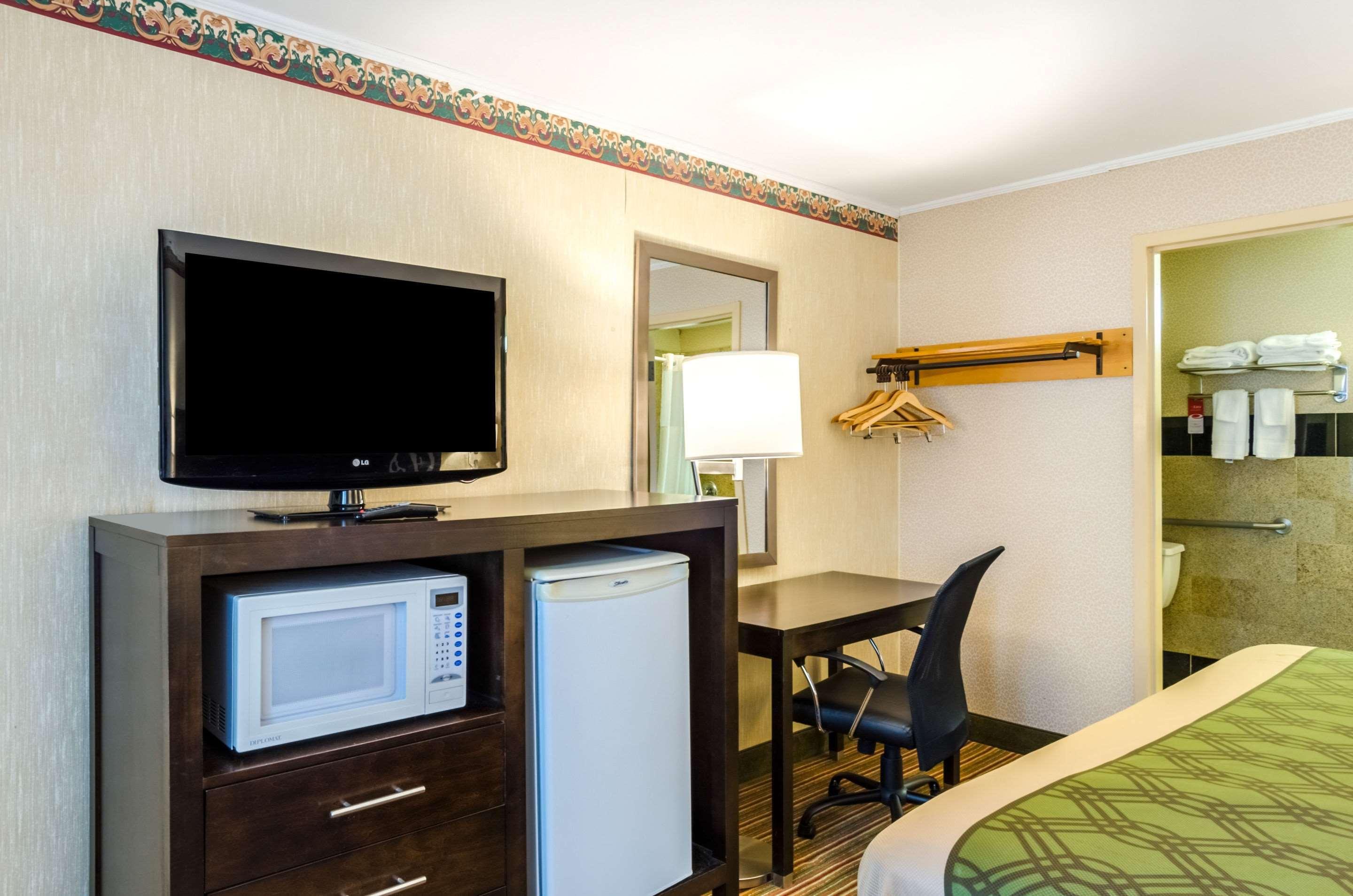 Fairbridge Inn Express Pittsfield Zewnętrze zdjęcie
