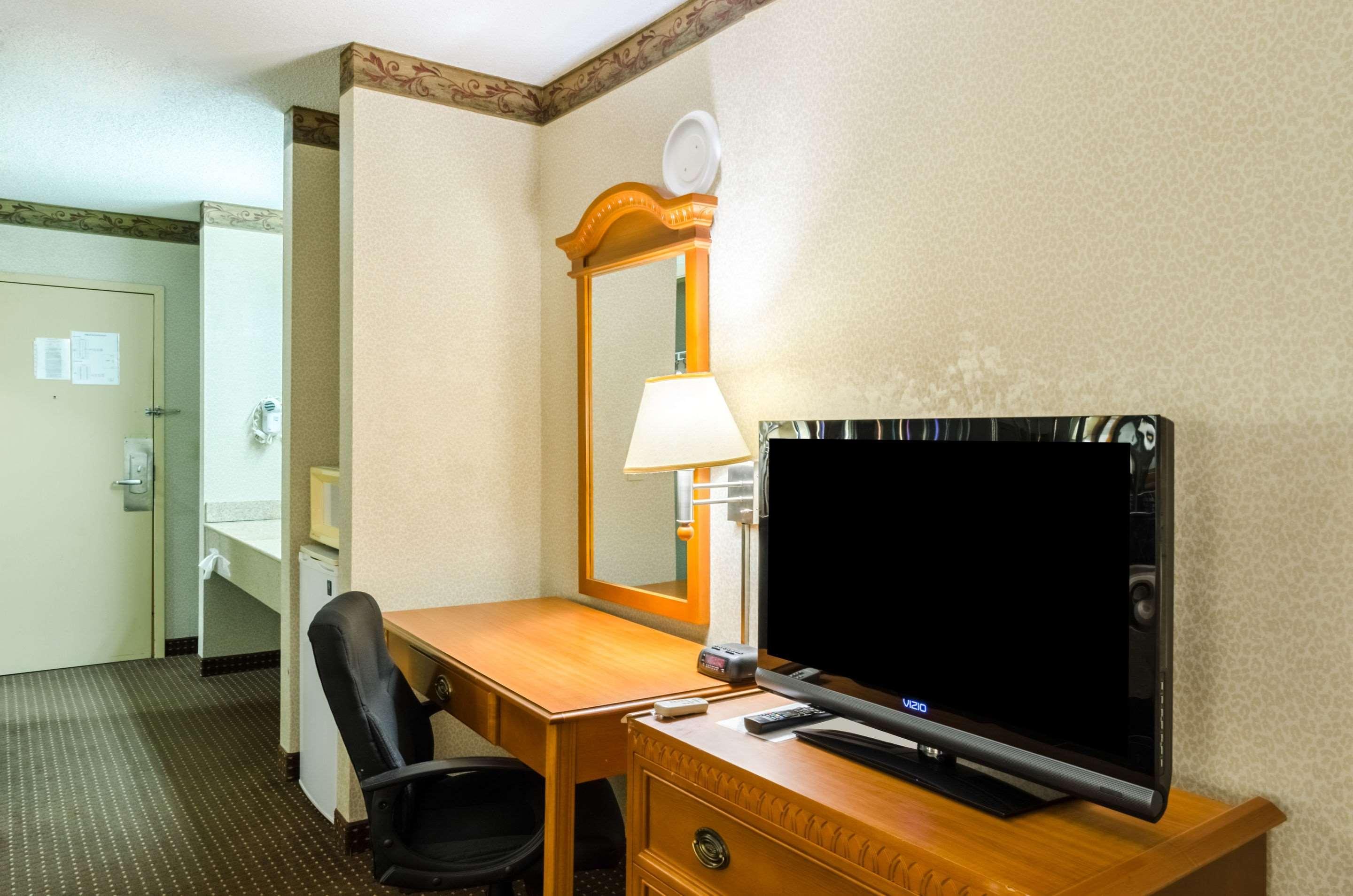 Fairbridge Inn Express Pittsfield Zewnętrze zdjęcie