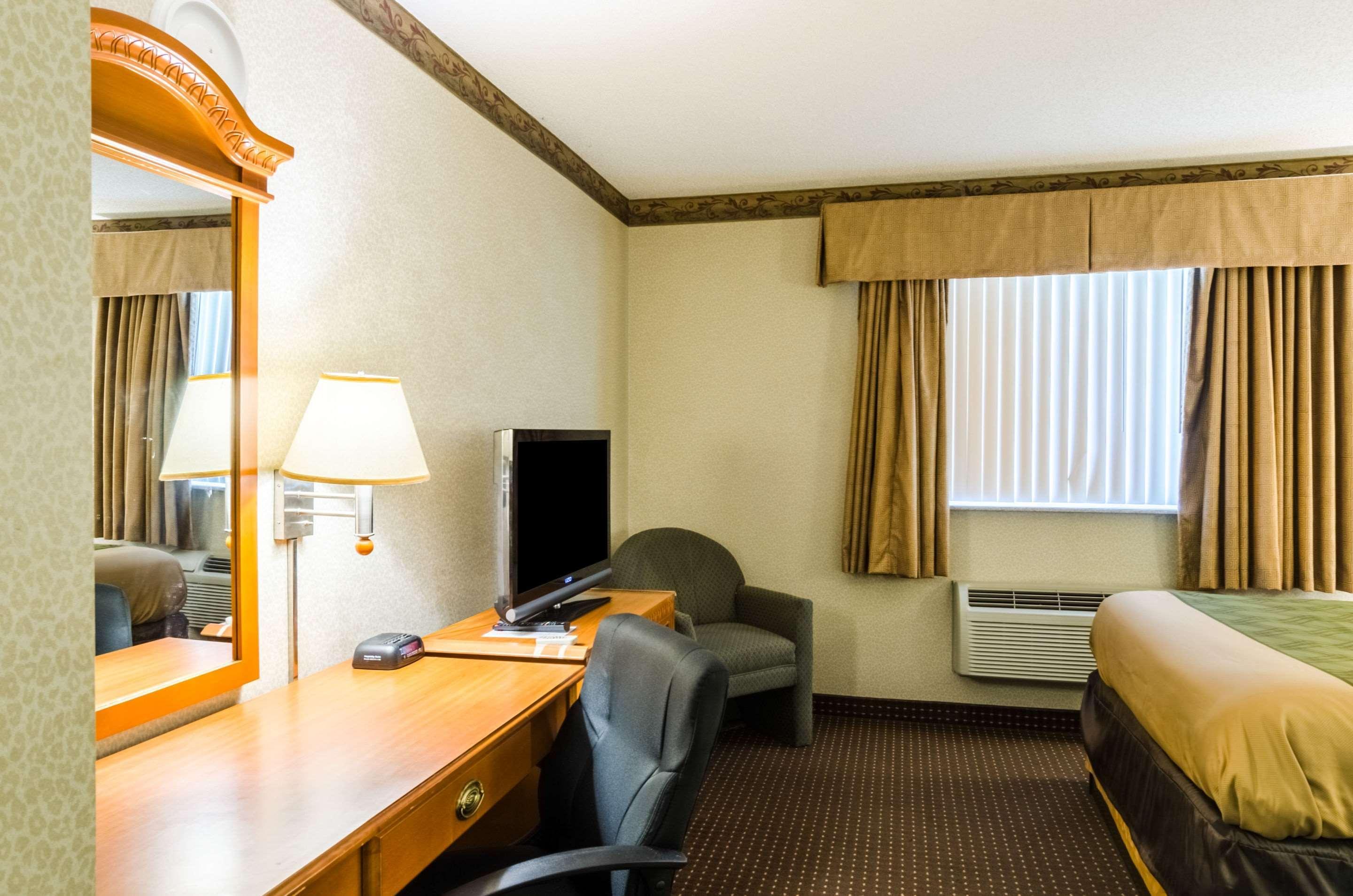 Fairbridge Inn Express Pittsfield Zewnętrze zdjęcie